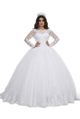 Image from Cross-border Source White Vintage Lace Applique Wedding Dress - Copy